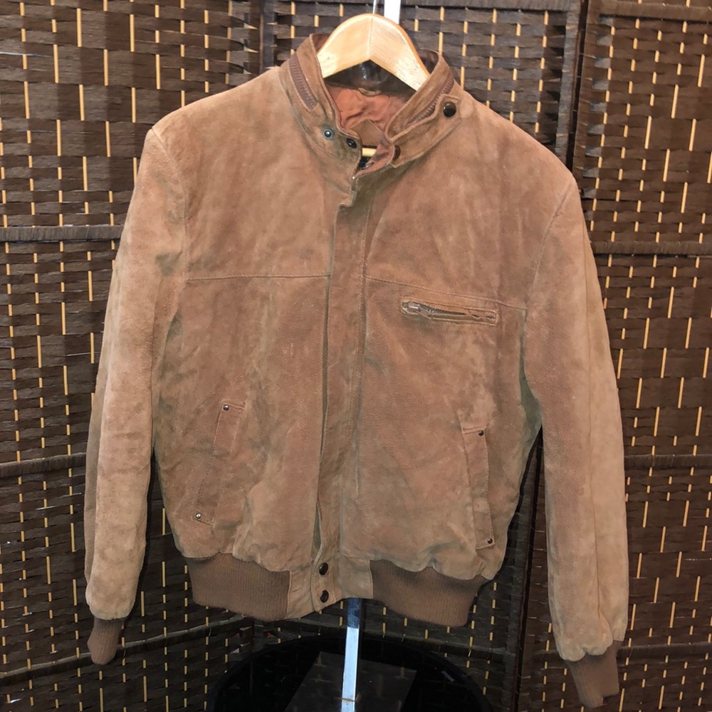 Vintage Men’s brown Suede Bomber Jacket - Distressed Size 42R Porsha by Winer
